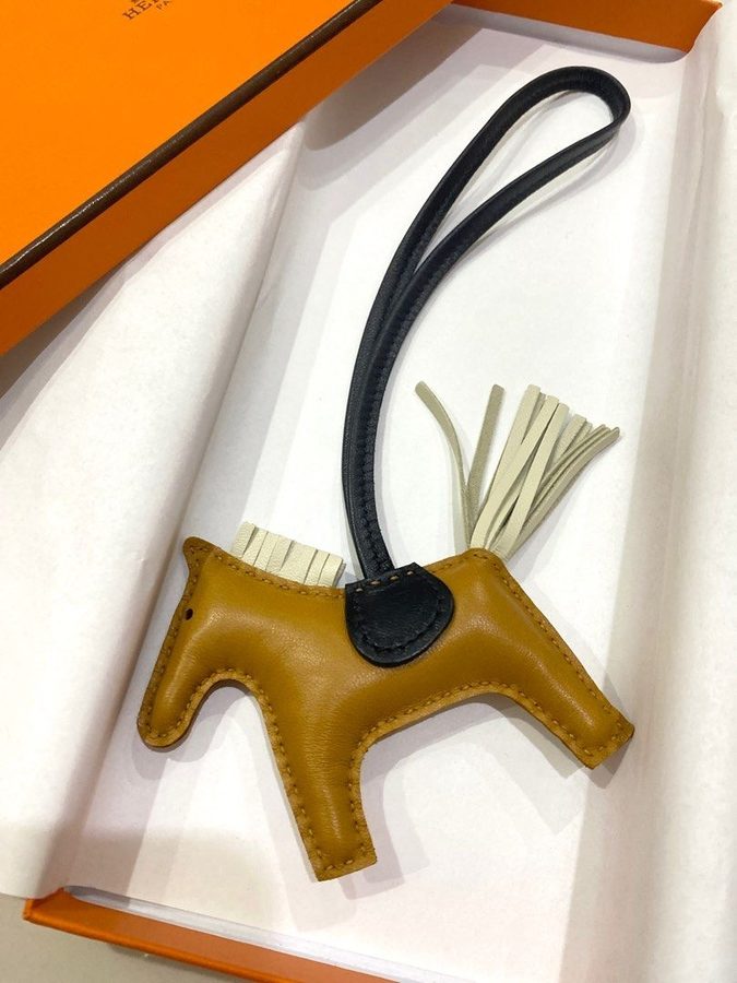 Hermès Rodeo Pégase PM Milo Lambskin Winged Horse Bag Charm